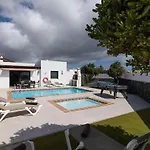 Villa Bezanilla