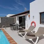 Villa Bezanilla
