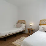 Luxury Beach Views 2Br House - Private Parking