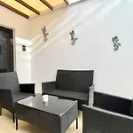 Pelicano Club 303 - 2 Bedroom Apartment In Puerto Del Carmen, Lanzarote