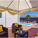 Spacious Private Villa & Private Heated Pool - Villa Sunshine