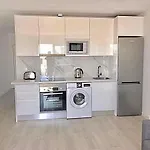 2 Bedroom Atlantic View Apartment