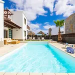 Villa Ariel