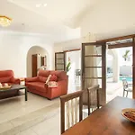 Villa Leonor By Villalia