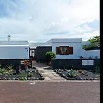 Villa Salinas Private Pool Playa Blanca By Pvl