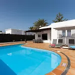 4 Bedroom Villa Mimi With Private Heated Pool