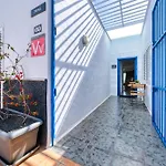 Casa Rame Beachfront, Amazing Seaview, Air-Con
