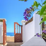 Hogar Palmera With Pool & Beach