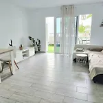 Apartamento Con Piscina A 500M De La Playa
