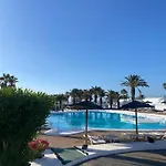 First Floor Apartment With Sea View, Costa Teguise