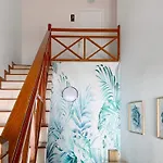 Habitaciones Privadas Cerca De La Playa Y Aeropuerto En Casa Compartida Con Otros Huespedes