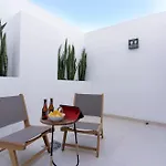 Blue Marina Suites - Boutique Apartments