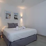 Palmeras Apt - Pool & Terrace - Next To Beach