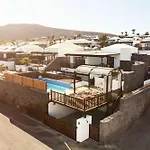 Villa 61 Playablanca Lanzarote Pool Spa