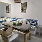 Sea Breeze Apartment