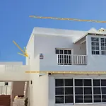 Casa Fayna