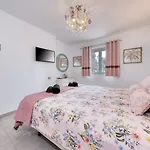 Las Brisas complex, Villa 104