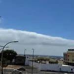 Apartamento De 2 Habitaciones En Arrecife