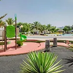 Lanzarote Beach Apartments, Casa Ona