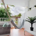 The Monkey House Apartment - A Jungle Of Comfort