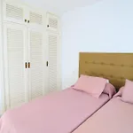 Apartamentos Corona Mar
