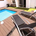 Casa Berkana Con Piscina