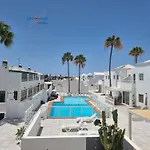 Buenavida Cozy Holiday Home Vv With Communal Pool And Air Con