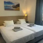 Stunning 2 Bedroom Seafront Apartment