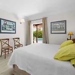 Evergreen Villa