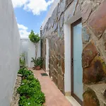 Vista Blanca Room 5