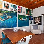 Bohemian Art House - 2Br In Yaiza & Garden