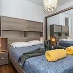 Arrecife Modern House - Renovated & Cozy