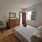 Famara Vela