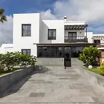 Casa Lyrata