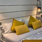 White Suite Deluxe
