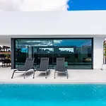 Villa Tenik