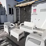 Casa Swn-Y-Mor, Two Bedroom Apartment With Private Pool