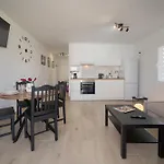 Lanzahost Carmenes Wellness