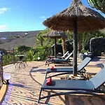 Niro - Sauna, Beheizter Pool, Billiard Tisch, Tischtennis