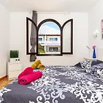 Casa Ayram With Private Terrace & Pool Next To Beach