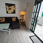 Sunny Corner Apartment