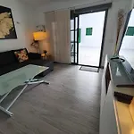 Sunny Corner Apartment