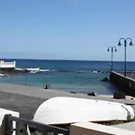Apartamentos El Charcon