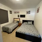 Walstad Apartment Beachside