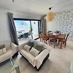Villa Alberto Private Heated Pool, Jacuzzi, Sea Views