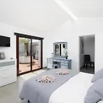 Villa Michelle - Lh114 By Villas Now Ltd