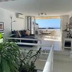 314 Colony Club