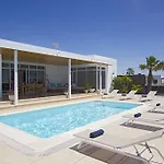 Villa Dois Mares