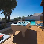 Villa Corona