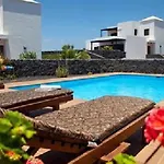 Villas Yaiza Village